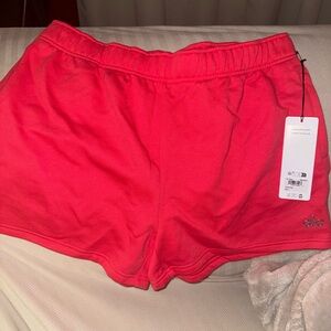 ALO Yoga Women's Accolade Shorts Candy